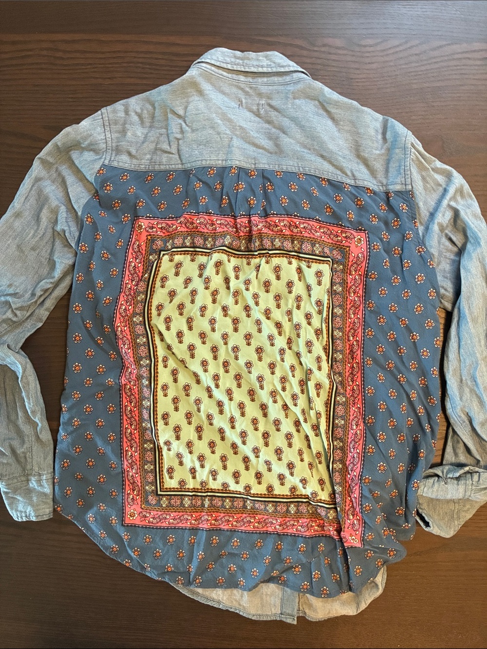 Hollister Light Blue Chambray Button-Down Shirt
